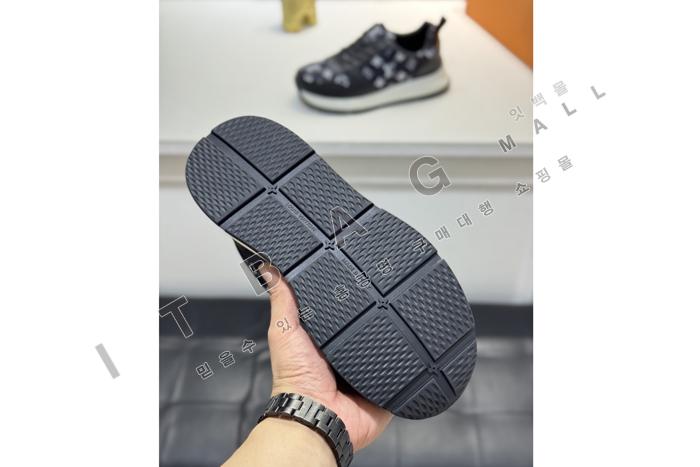 ���̺���  ���� ����Ŀ�� MYB6424-2