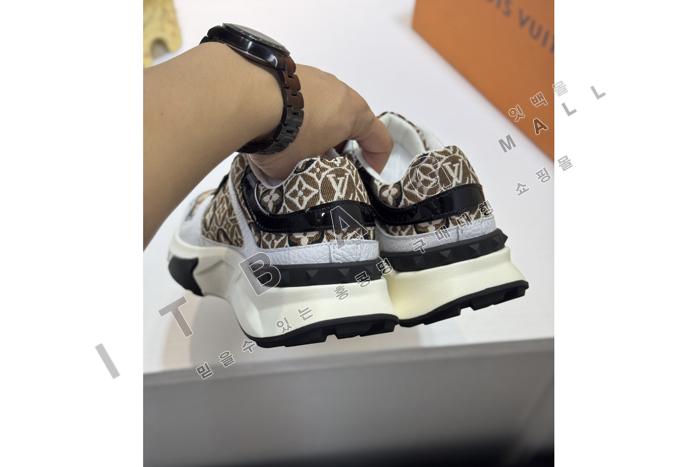 ���̺���  ���� ����Ŀ�� MYB6425