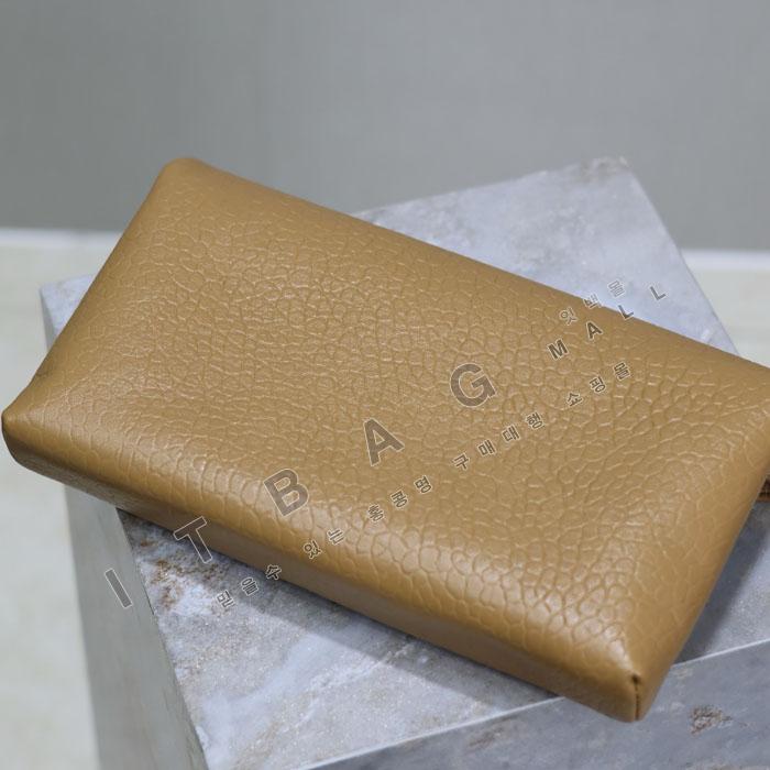 �Ի��ζ� CASSANDRE ���� envelope �Ŀ�ġ  769307-1  24/�Ż� 