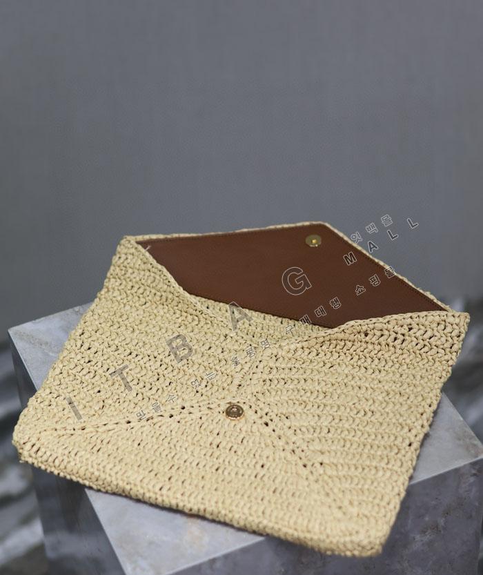 �Ի��ζ� CASSANDRE ���� envelope �Ŀ�ġ  769307-3  24/�Ż� 
