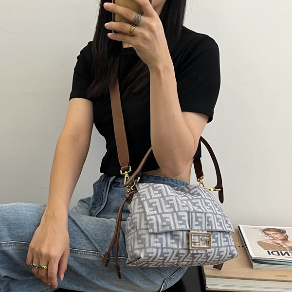 �ҵ�  �̵��  ������   FD2210-4   25/�Ż�