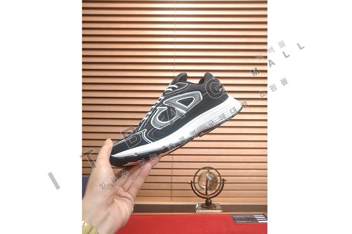 ���  Leader ���� ����Ŀ�� MYB6413-4