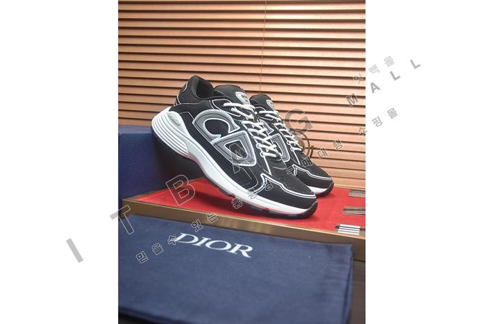 ���  Leader ���� ����Ŀ�� MYB6413-4