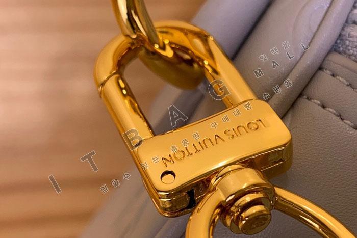���̺��� ���ǵ� ����Ʈ 30   M25670   24/�Ż�