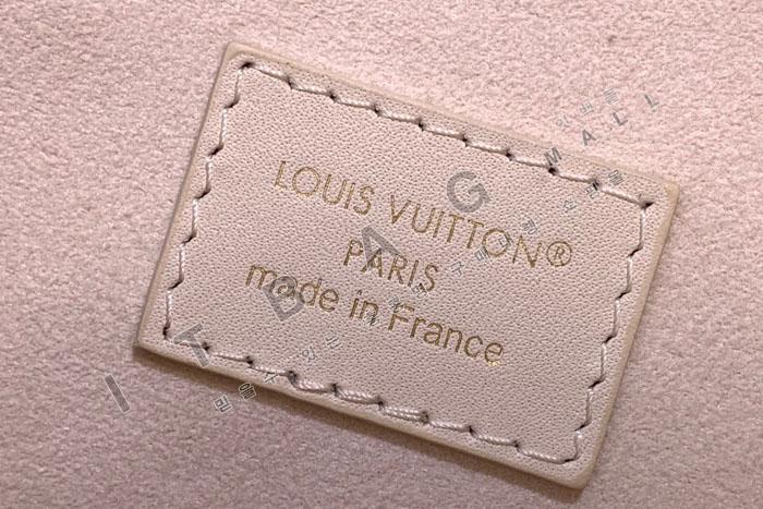 ���̺��� ��� ����  M15113  25/�Ż�  ����ǰX