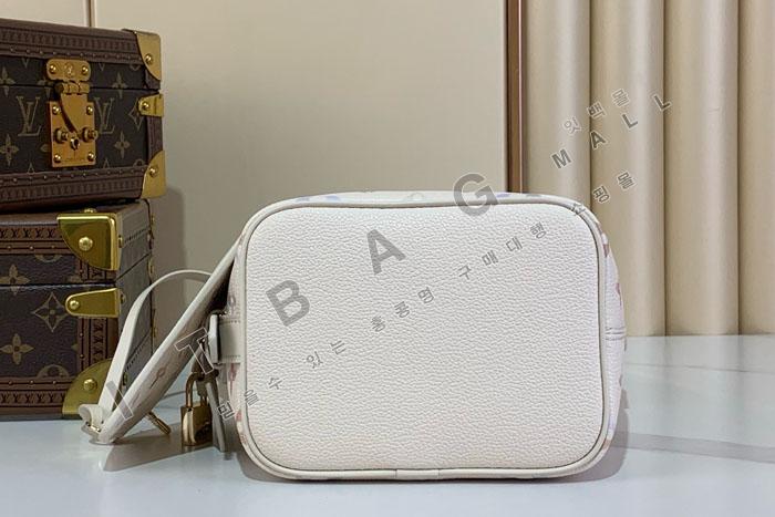���̺��� �� �� BB   M25673   25/�Ż�  