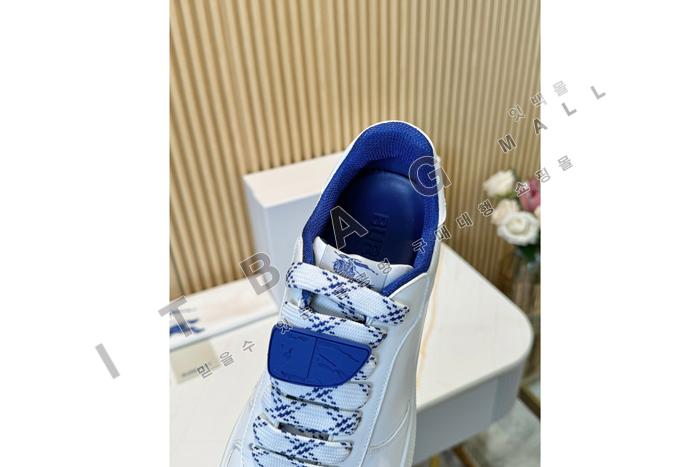 ������   ����  ����Ŀ�� MYB6606