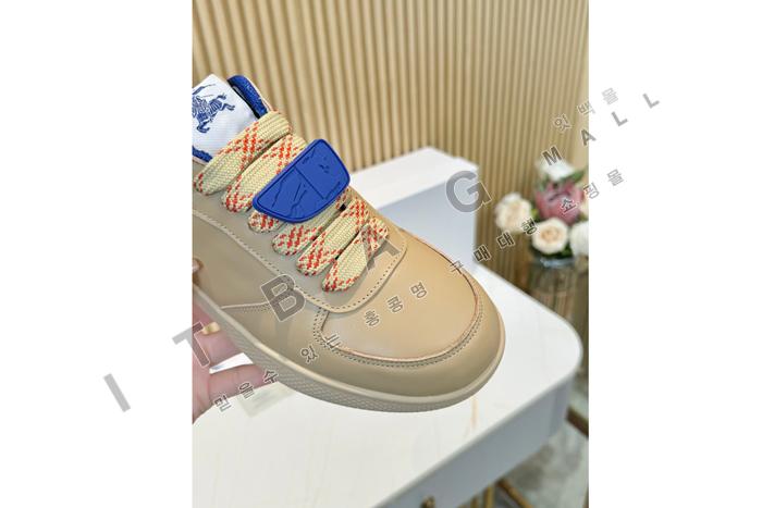 ������   ����  ����Ŀ�� MYB6606-2