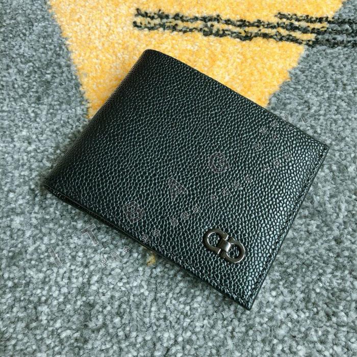 �䷹���� ��ġ�� ĳ��� ������  JUN7005