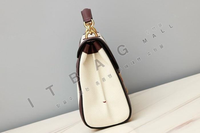 �䷹���� ��ġ�� ž �ڵ��  JUN9011-4   25/�Ż�  ����ǰX