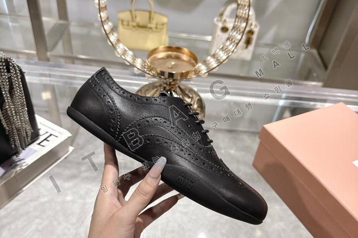 �̿�̿� ���� ����  YIBU3050   25/�Ż�  