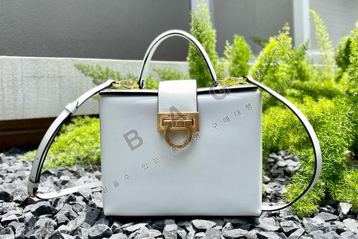 �䷹���� �̸� �ڽ���   JUN9017     ����ǰX