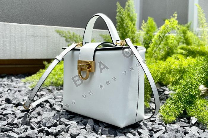 �䷹���� �̸� �ڽ���   JUN9017     ����ǰX