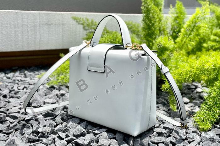 �䷹���� �̸� �ڽ���   JUN9017     ����ǰX
