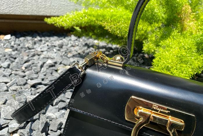 �䷹����  ����䷹ �����ڴ� ���� ž �ڵ��   JUN9019     ����ǰX