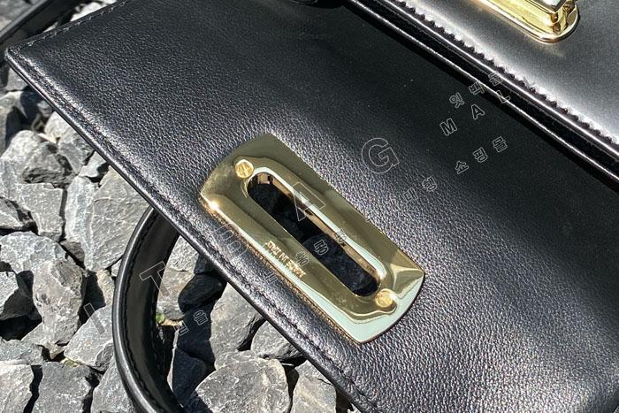 �䷹����  ����䷹ �����ڴ� ���� ž �ڵ��   JUN9019     ����ǰX