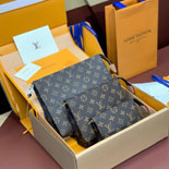 ���̺��� Ʈ���� ���Ϸ� �Ŀ�ġ  M47195    24/�Ż�