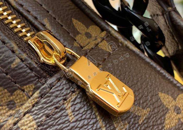 ���̺���  Ʈ�� ���Ϸ� 28 ������ �� M47522    24/�Ż�