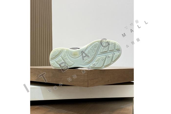 ������ ��Ʈ���� ������ ����Ŀ��  YF3121-3 ��