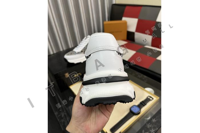 ���̺���  ���� ����Ŀ��  MYB3123-2