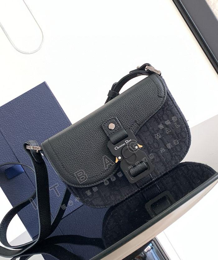 ��� Saddle �̴� �÷� �޽�����  DR90106   25/�Ż�