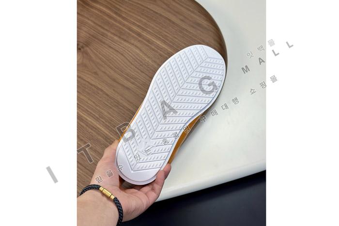 ���̺��� ���ͼ���Ʈ ����Ŀ�� YF6128-2  ��