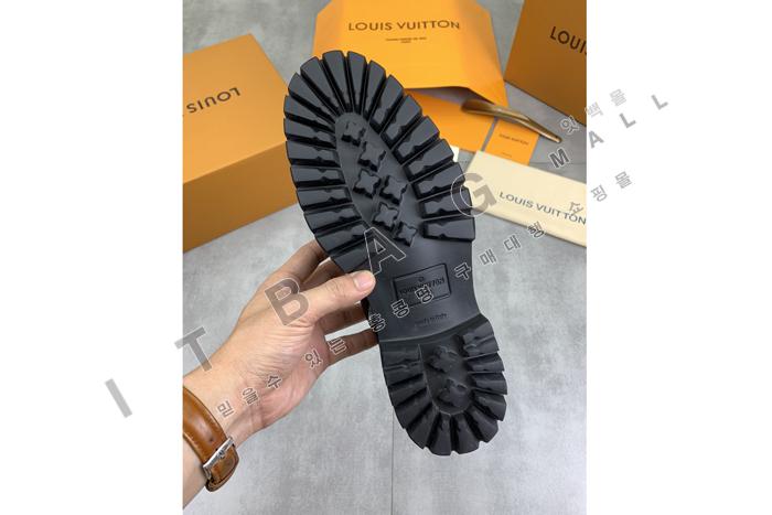 ���̺���   ����  ����  YF6622 ��