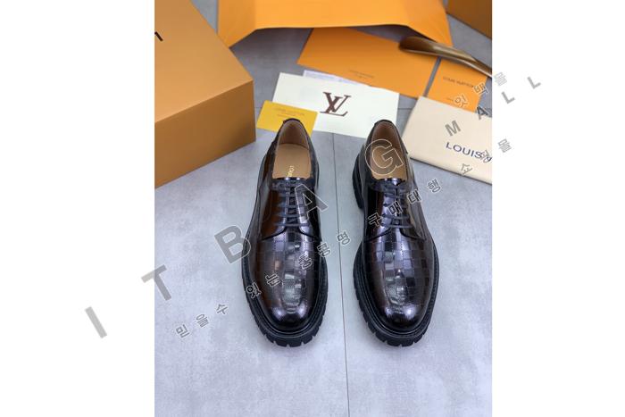 ���̺���   ����  ����  YF6622 ��