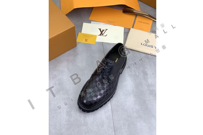 ���̺���   ����  ����  YF6623 ��
