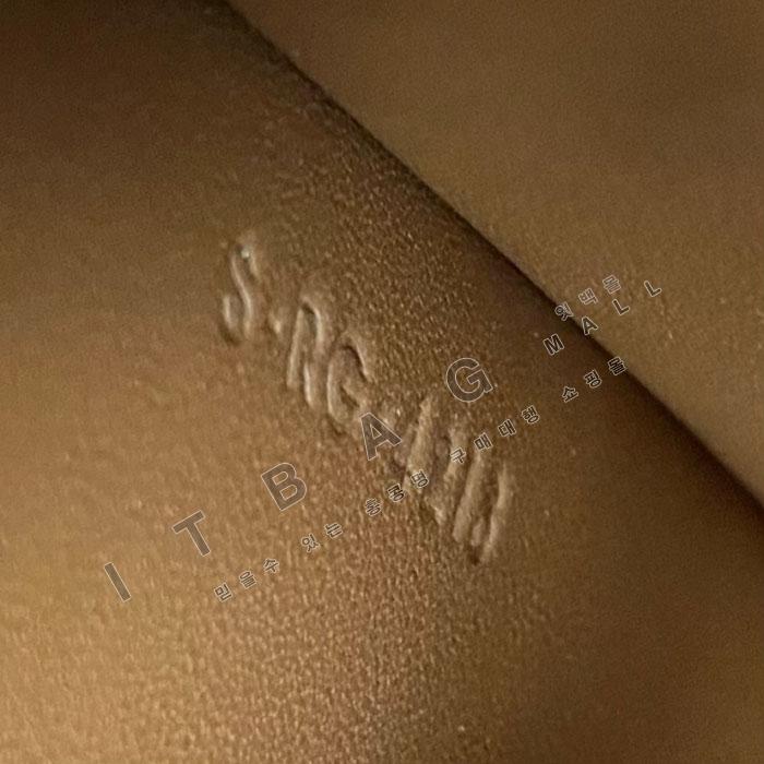 ������ ���� Ŭ���� �ĴϿ� �극�̵�� Ʈ������ ��Ʈ�� 117022   25/�Ż�  ����ǰX