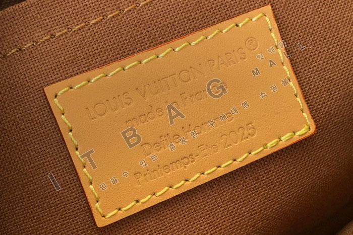���̺��� Ʈ��ī���� ����� ũ�ν��� M26020   25/�Ż�