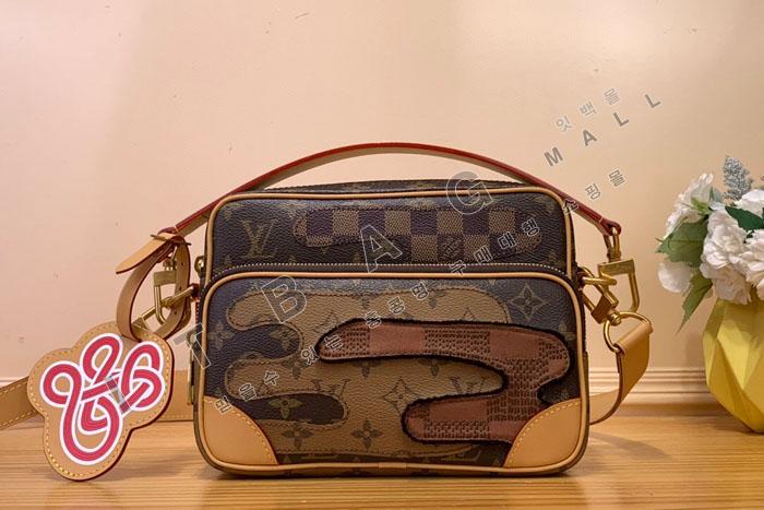 ���̺��� ��  ũ�ν��� M26068   25/�Ż�