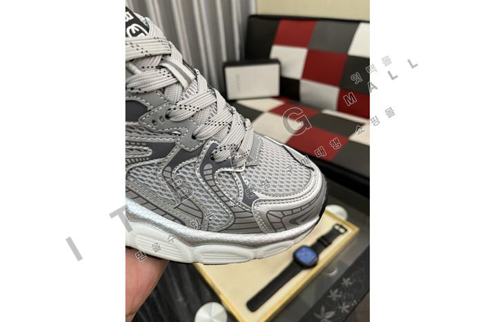 ����  ���� ����Ŀ�� MYB5137  2�÷�