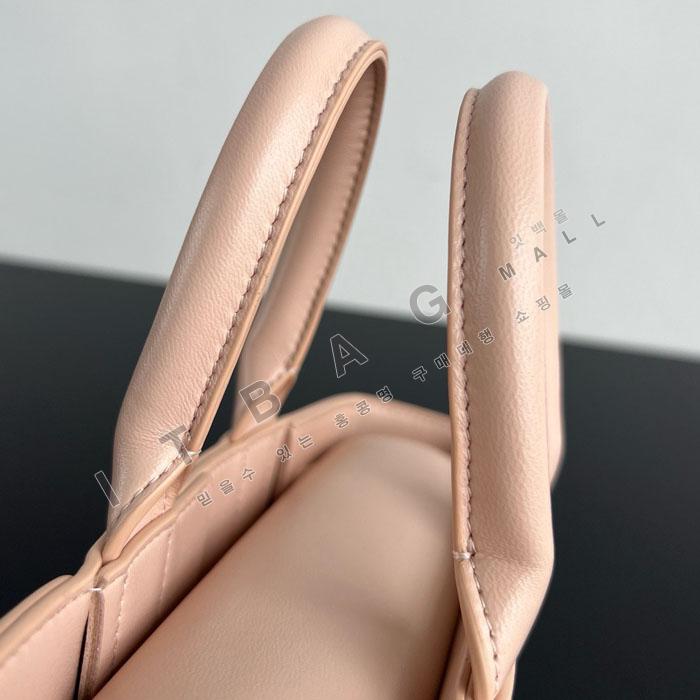 ���װ� ����Ÿ �̴� �̽�Ʈ ����Ʈ �Ƹ��� ��Ʈ��  SF09412    24/�Ż�    ����ǰX