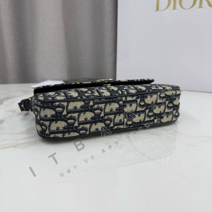��� 30 Montaigne D-Vine ü�� �Ŀ�ġ  DR09485  25/�Ż�