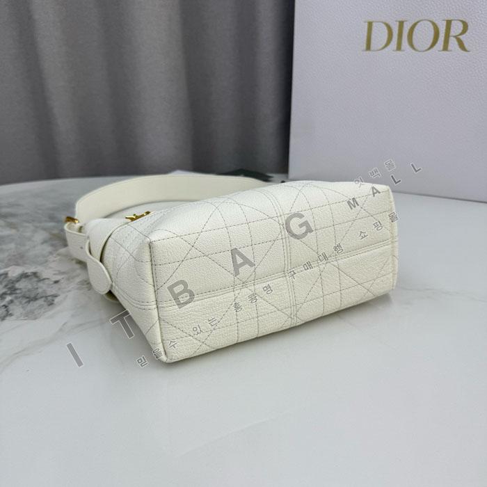��� Voyage ���� ��   DR09486-1  25/�Ż�