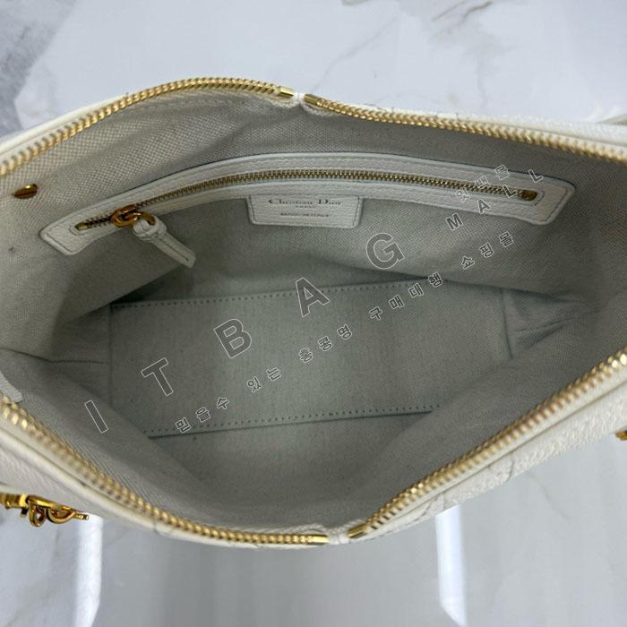 ��� Voyage ���� ��   DR09486-1  25/�Ż�
