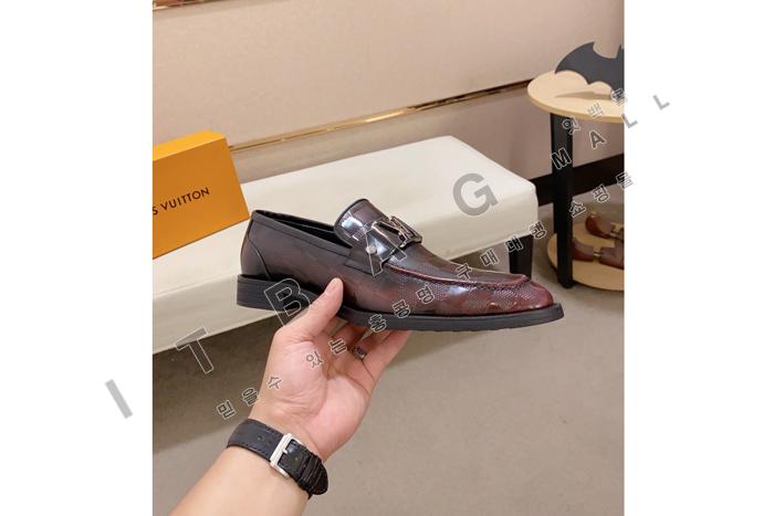 ���̺���  ���� ����  MYB5443