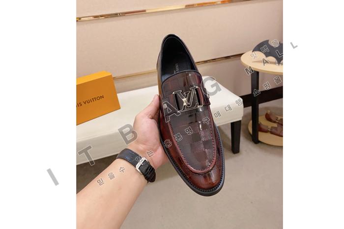 ���̺���  ���� ����  MYB5443