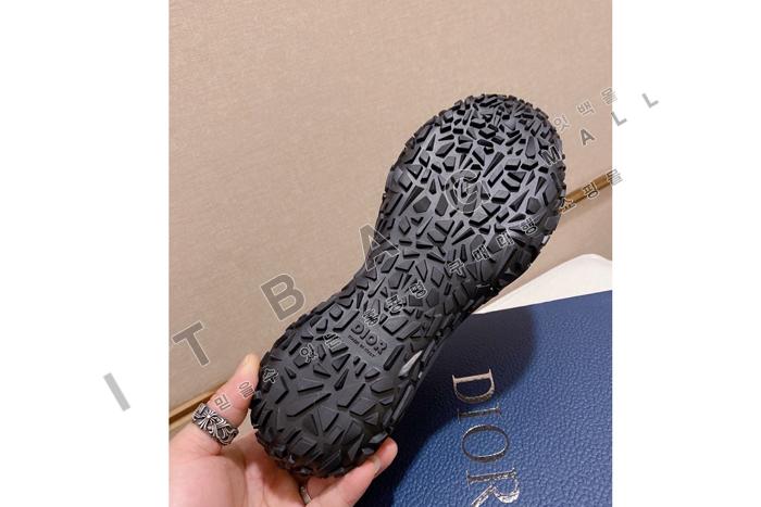 ��� MYB5448