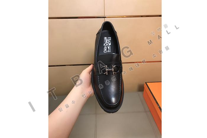 �䷹����  ���� ����  ����  MYB5477
