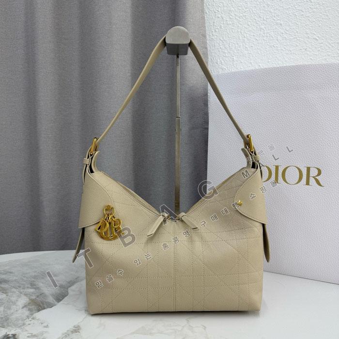 ���  Voyage �̵�� ��   DR09487-3  25/�Ż�