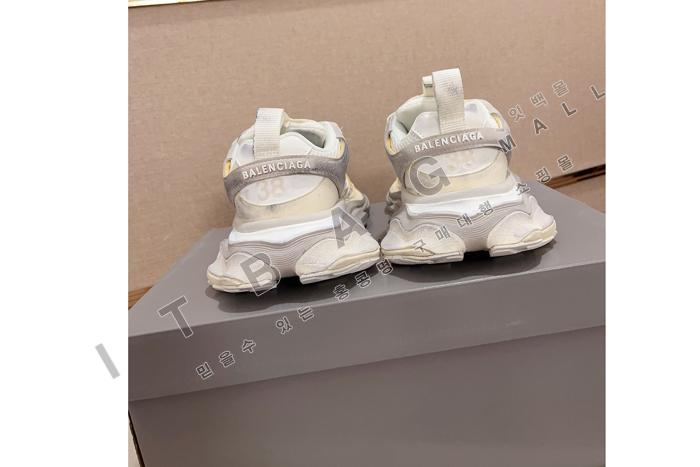 �߷��þư�  ����Ŀ��  YF4517-2 ��  ��������