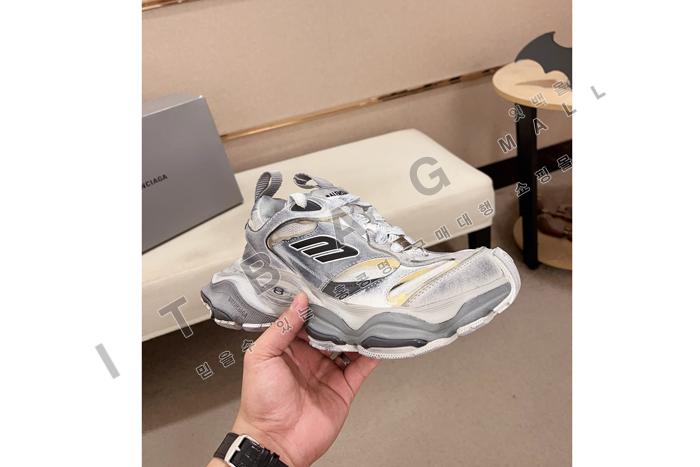 �߷��þư�  ����Ŀ��  YF4517-3  �� ��������