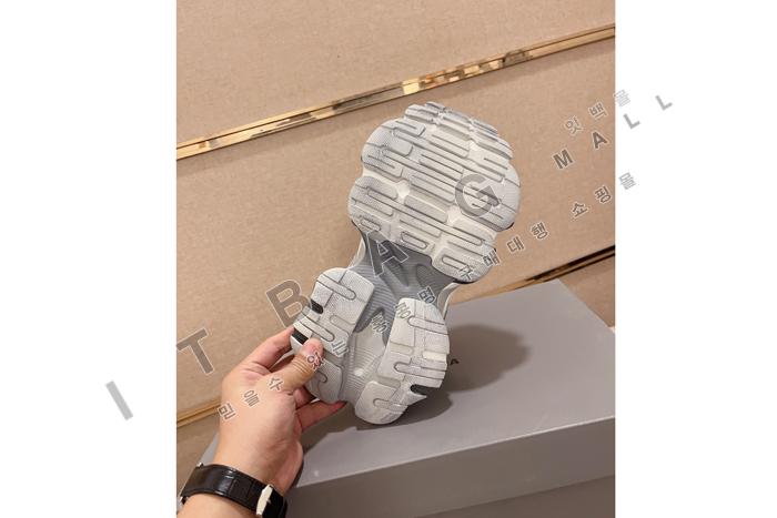 �߷��þư�  ����Ŀ��  YF4517-7 ��  ��������