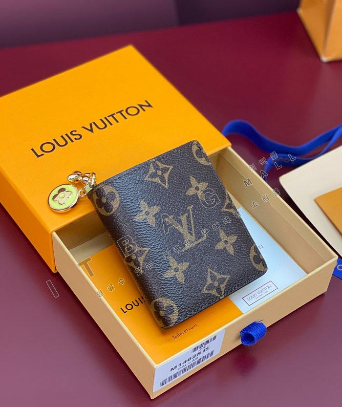���̺��� �� (LV Charms) ���� ����  M14613-1   25/�Ż�  �׸�