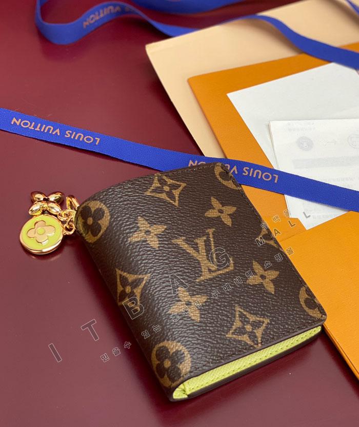 ���̺��� �� (LV Charms) ���� ����  M14613-1   25/�Ż�  �׸�