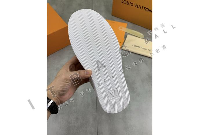 ���̺���  ����  ����Ŀ��  YF6646-1