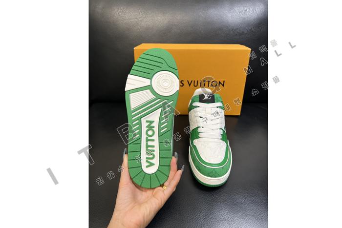 ���̺��� Ʈ���̳� ����Ŀ��  YF6160-2 ��