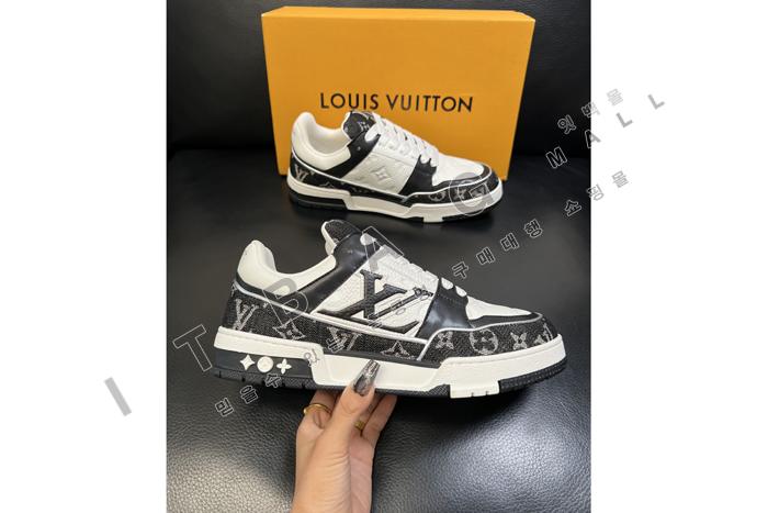 ���̺��� Ʈ���̳� ����Ŀ��  YF6160-3 ��